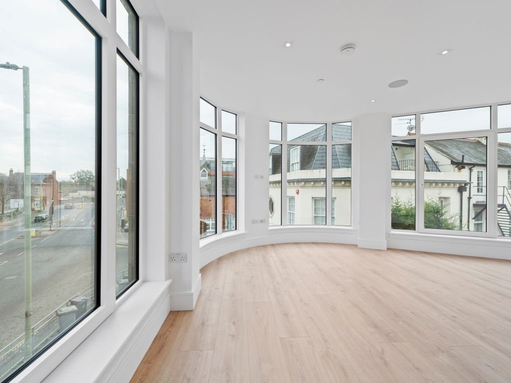 Studio to rent in Syward Place, 4048 Pycroft Road, Chertsey KT16, £