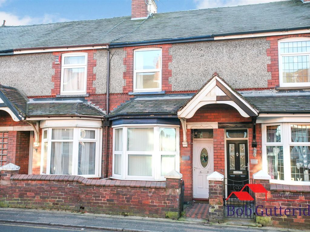 2 bed terraced house to rent in Watlands View, Porthill, Newcastle