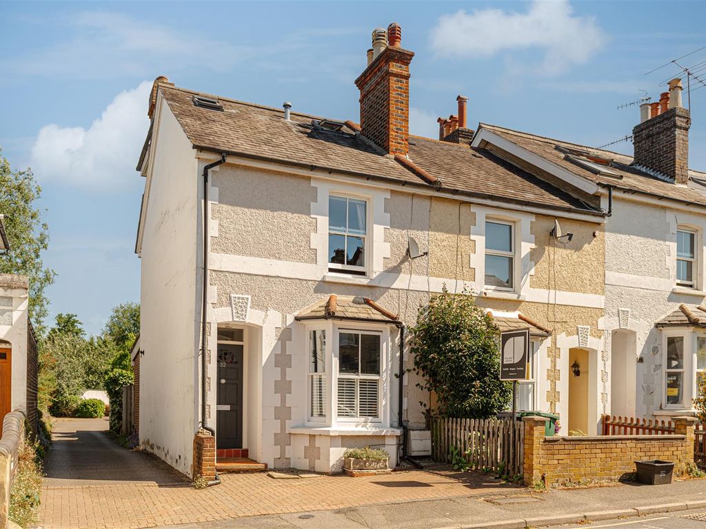 3 bed property for sale in Doods Road, Reigate RH2 Zoopla