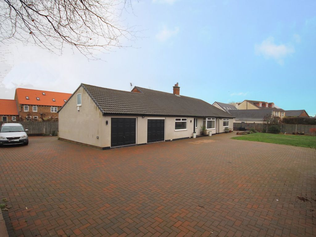 2 bed bungalow for sale in Drovers Lane, Redmarshall, StocktonOnTees