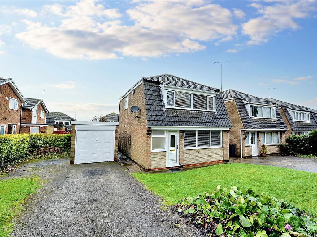 3 bed detached house for sale in School Lane, Castle Donington, Derby DE74, £260,000 Zoopla