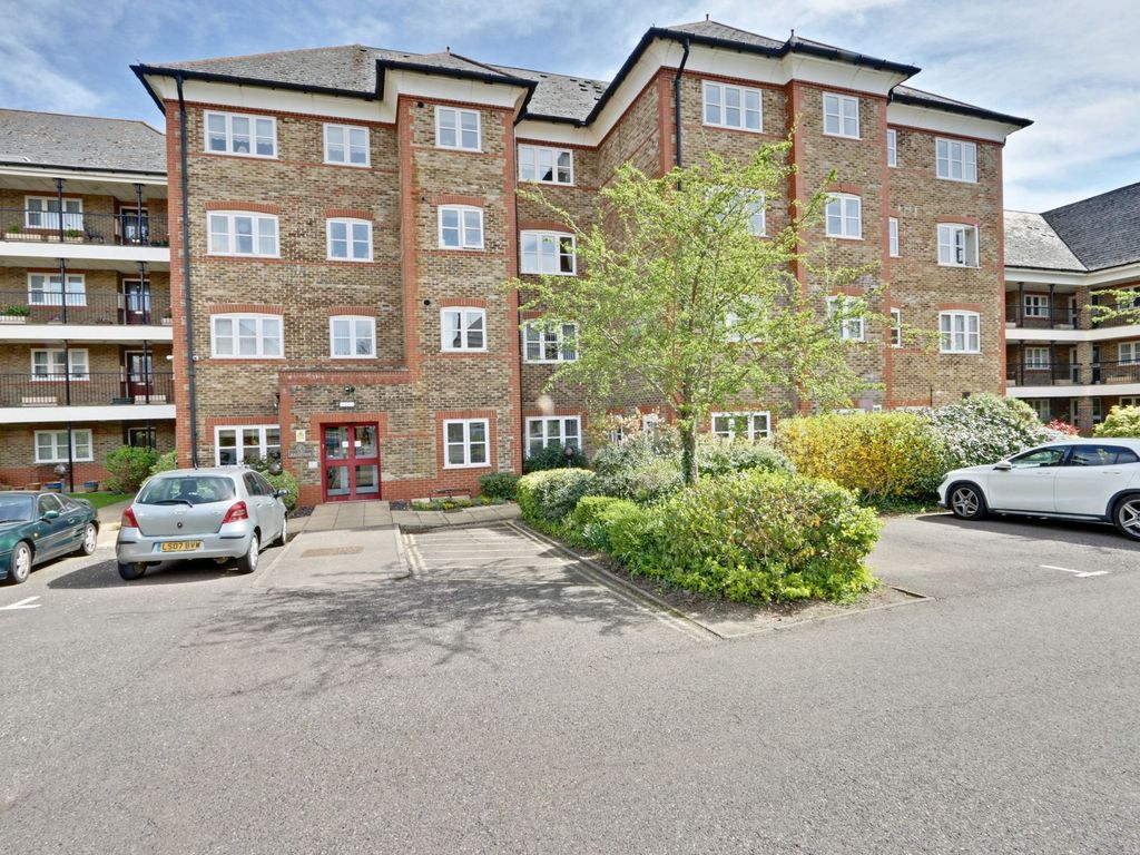 Blake Court, Newsholme Drive, Winchmore Hill N21  