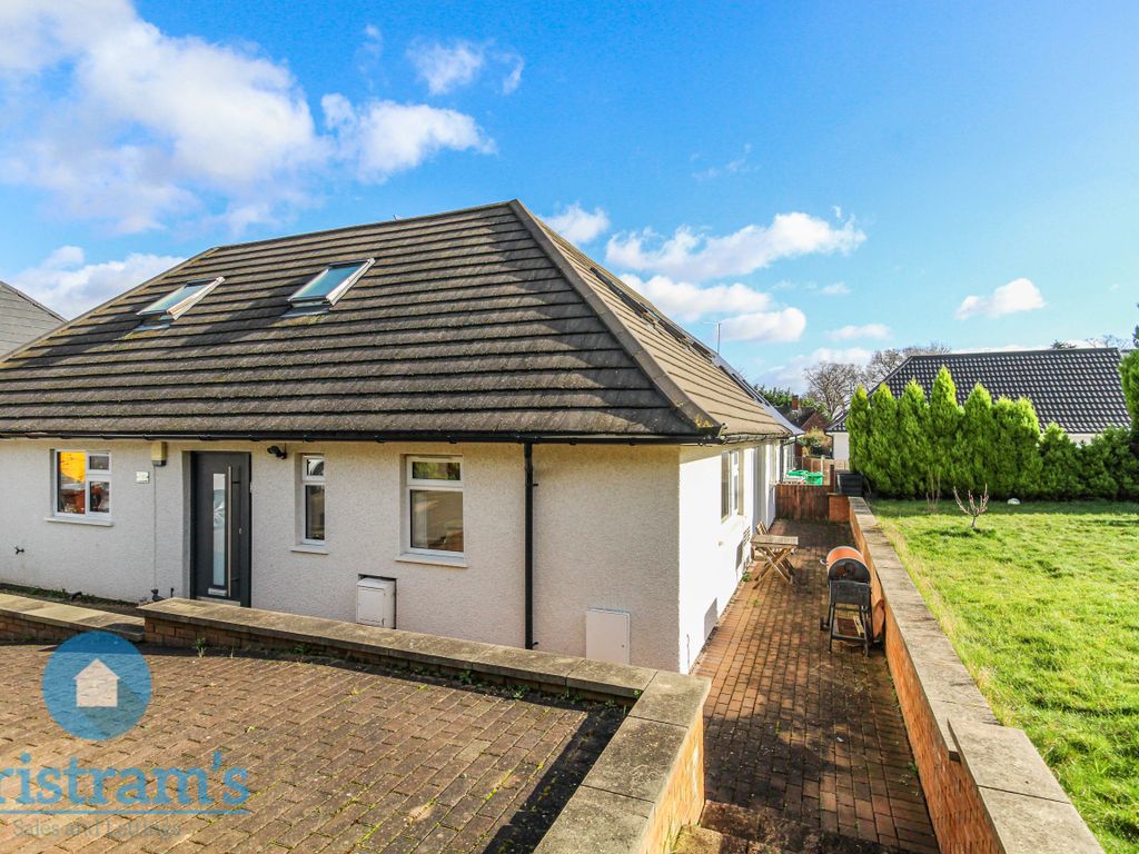 5 bed detached house to rent in Toston Drive, Wollaton, Nottingham NG8