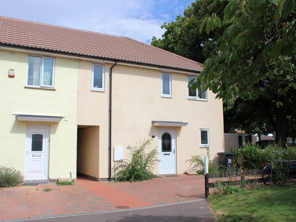 3 bed end terrace house to rent in Norton Close, Cambridge
