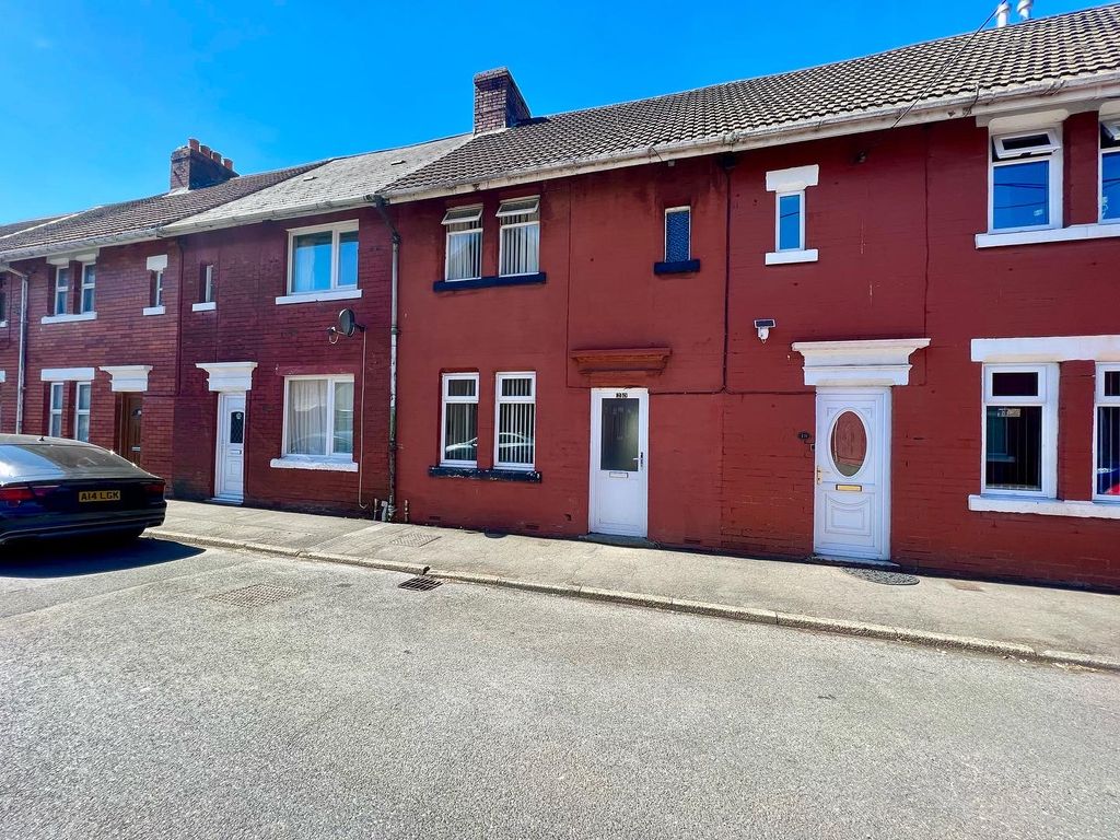 2 bed terraced house for sale in Pentre Street, Glynneath, Neath, West