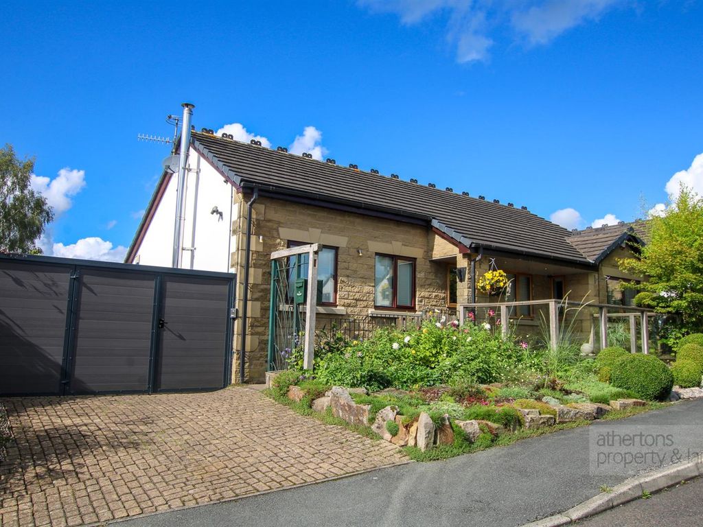 3 bed detached bungalow for sale in Woodlands Park, Whalley, Ribble