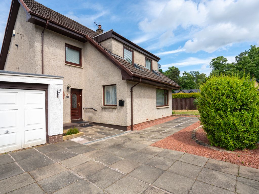 3 bed detached house for sale in Glen Road, Wishaw ML2, £250,000 Zoopla