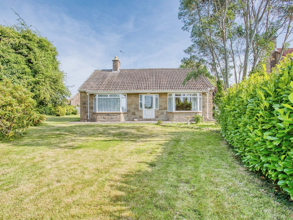 2 bed detached bungalow for sale in Upton Lane, Seavington, Ilminster