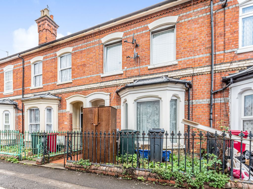 3 bed terraced house for sale in Donnington Road, Reading RG1 Zoopla