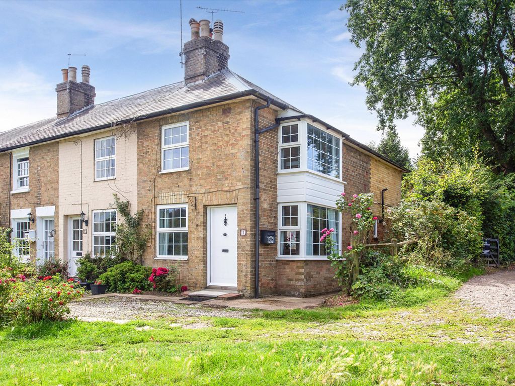 3 bed semidetached house for sale in Godden Green, Sevenoaks, Kent