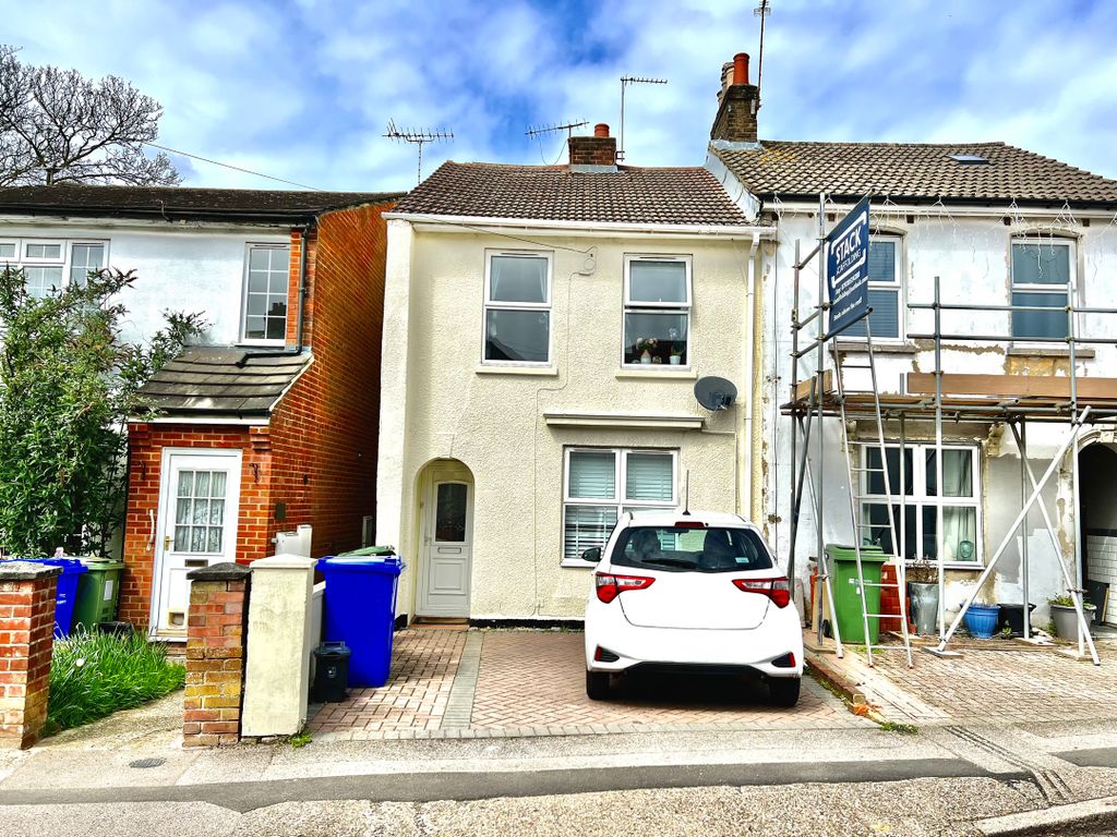 3 bed semidetached house for sale in Queens Road, Aldershot GU11 Zoopla