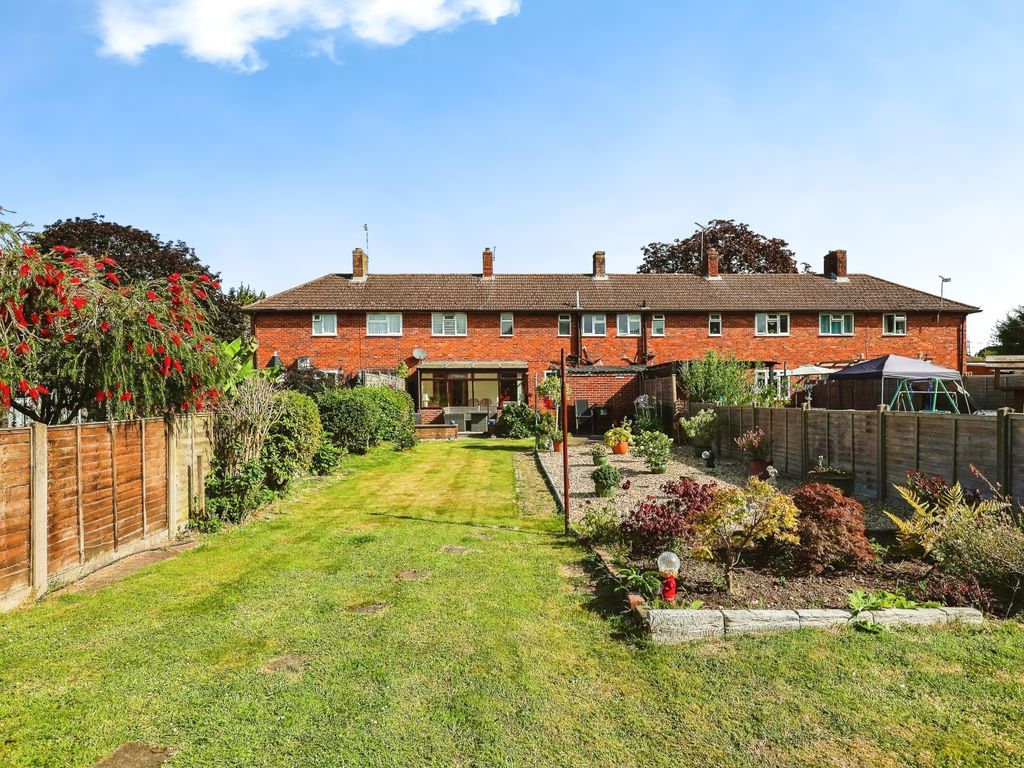 2 bed terraced house for sale in Merchistoun Road, Horndean