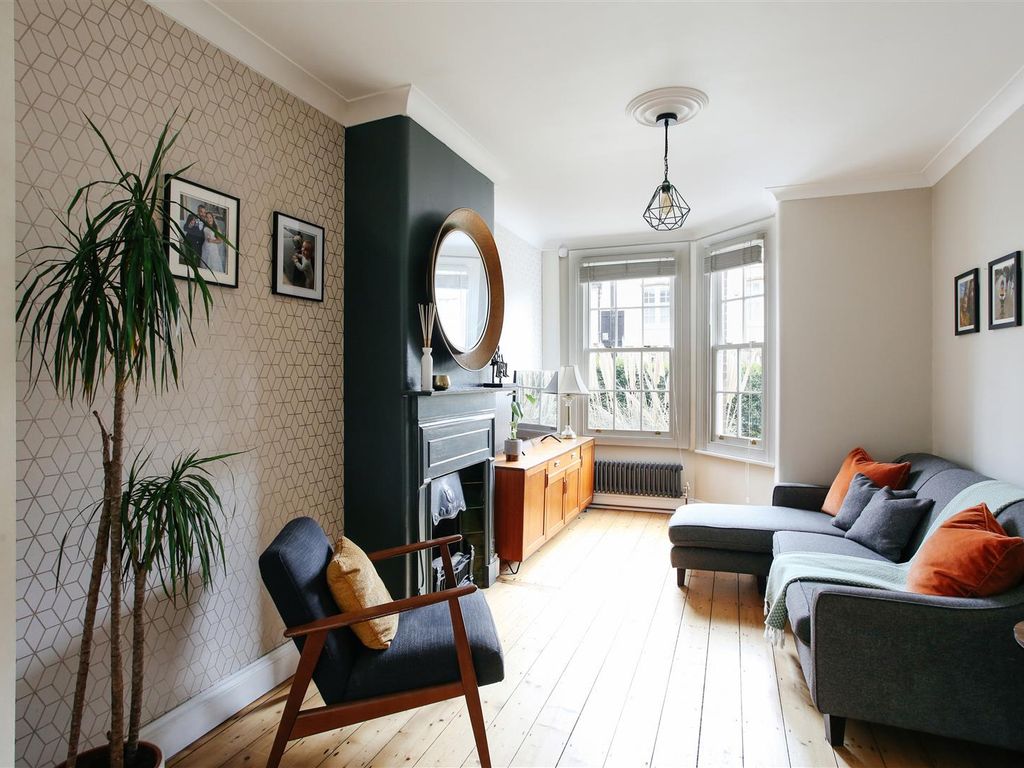 3 bed end terrace house for sale in Tower Gardens Road, Tottenham