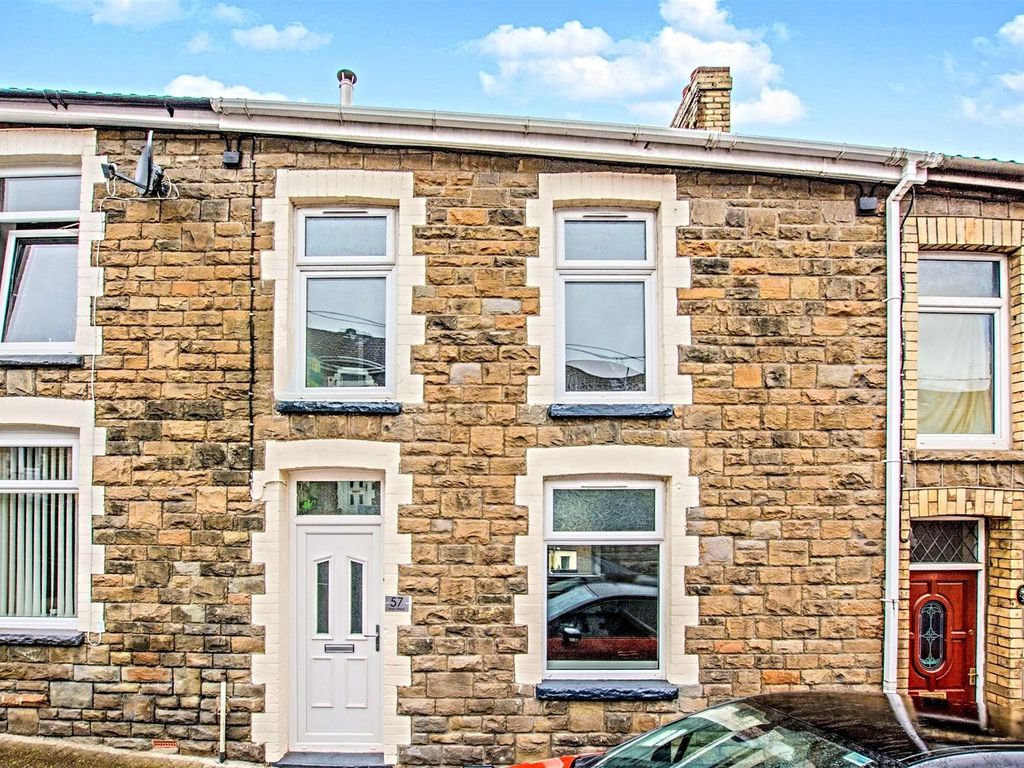 3 bed terraced house to rent in Mary Street, Cilfynydd, Pontypridd CF37