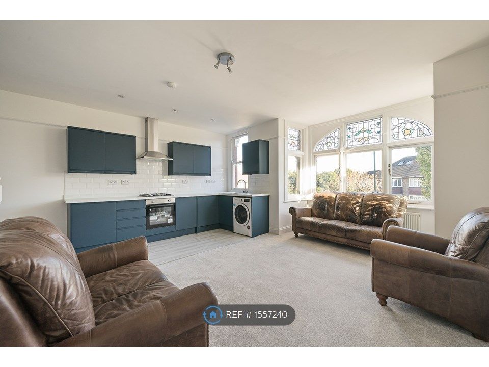 3 bed to rent in St. Margarets Road, Twickenham TW1 Zoopla