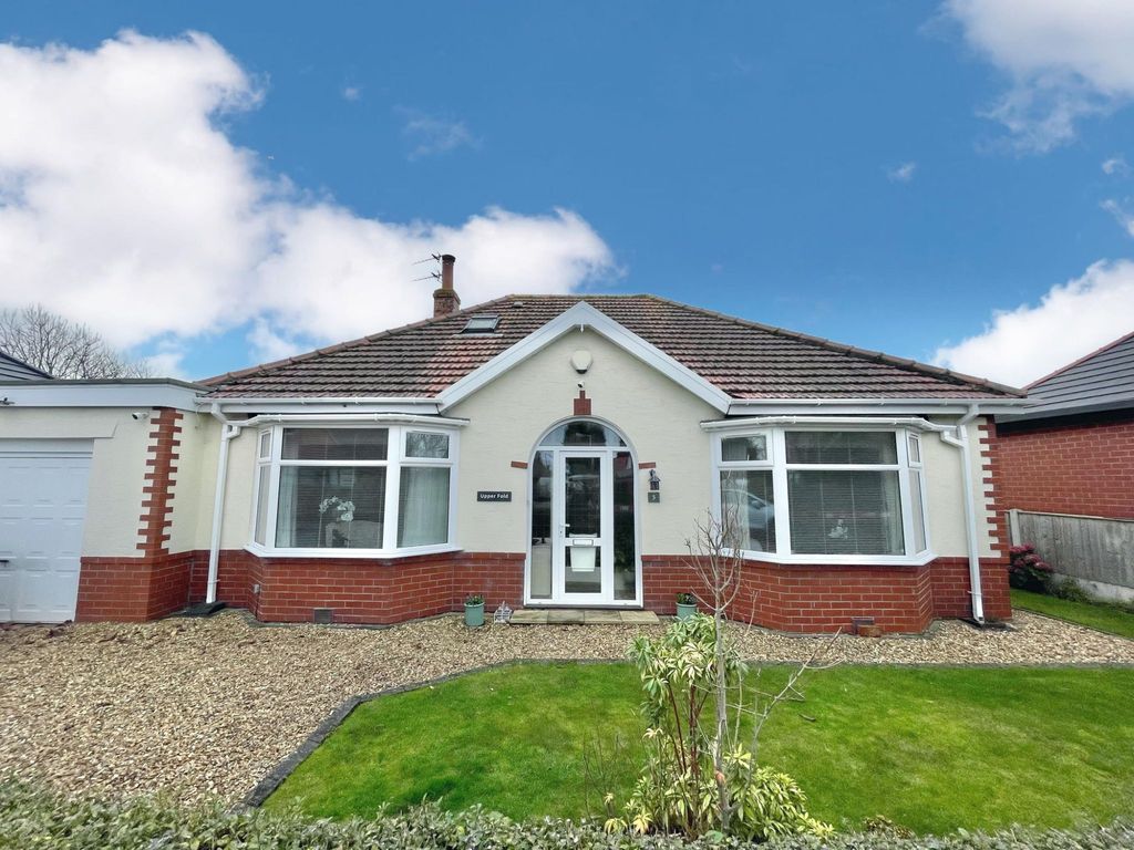 3 bed bungalow for sale in Stanah Gardens, Thornton FY5, £325,000 Zoopla