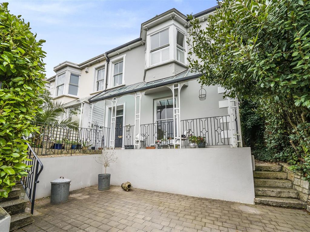 4 bed semidetached house for sale in Kimberley Park Road, Falmouth
