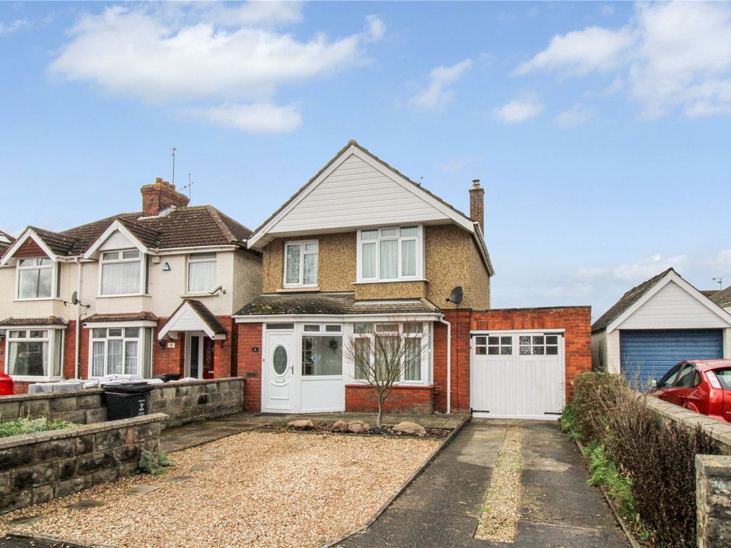 3 bed detached house for sale in Northern Road, Rodbourne Cheney