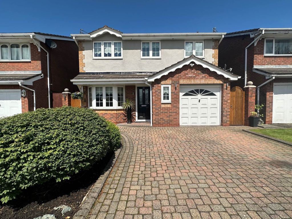 4 bed detached house for sale in Mount Road, Liverpool L32, £280,000