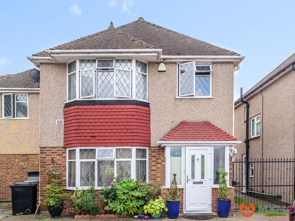 Blossom Way, West Drayton UB7  