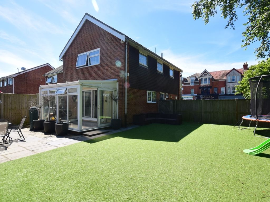 4 bed semidetached house to rent in Littlestone Road, Littlestone, New