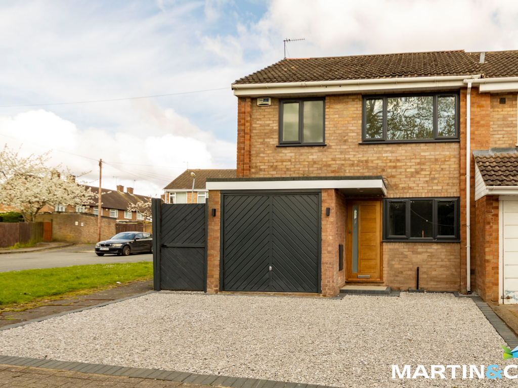 3 bed end terrace house for sale in Welsh House Farm Road, Harborne B32