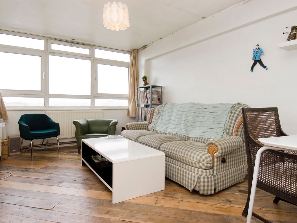 Crondall Court, London N1  