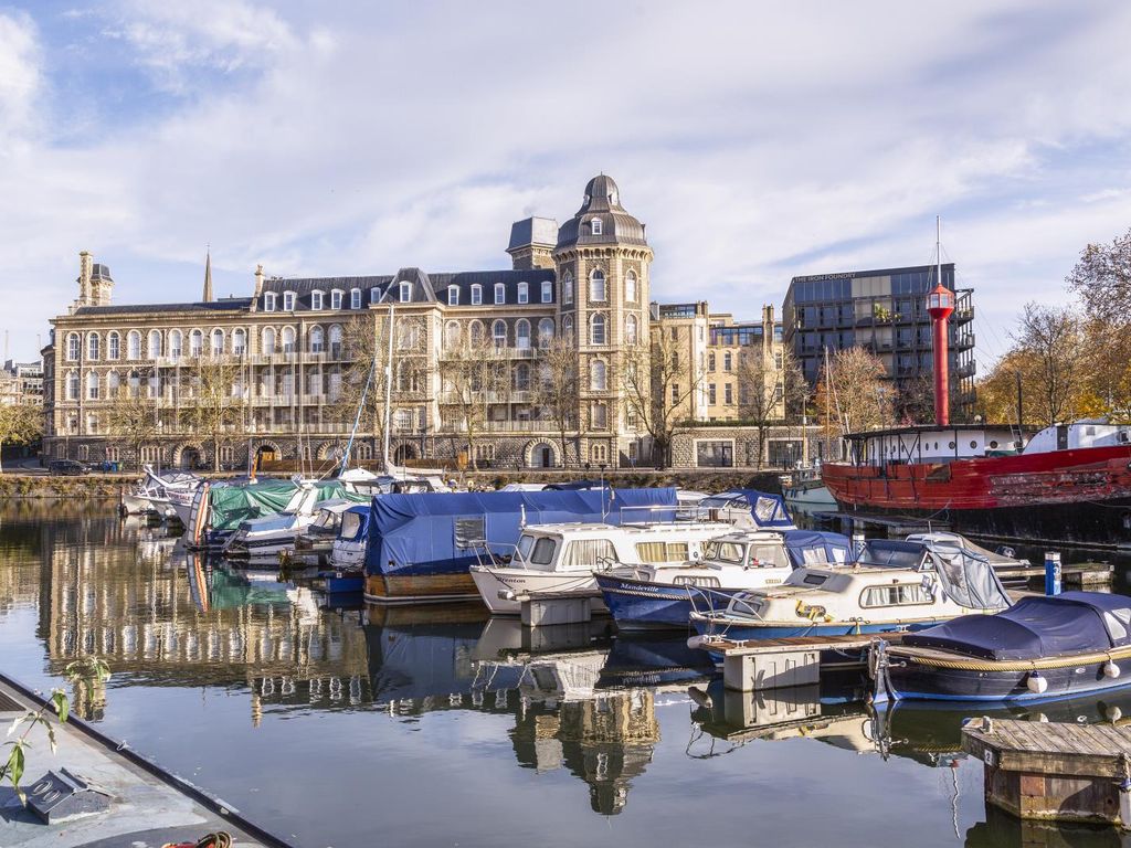 2 bed flat for sale in The General, Lower Guinea Street, Bristol BS1