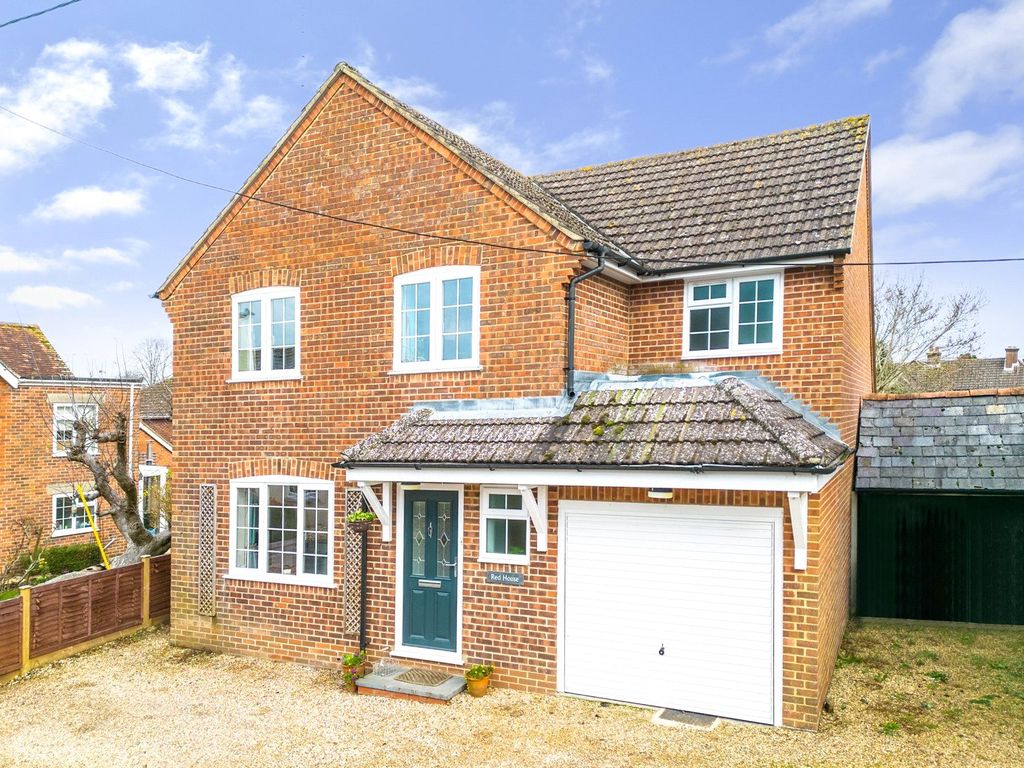 4 bed detached house for sale in Newbury Lane, Compton, Newbury