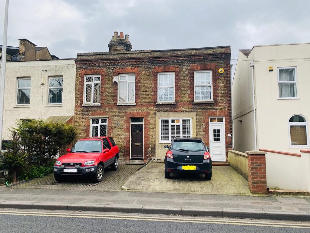 5 bed property for sale in Cuxton Road, Strood, Rochester ME2 Zoopla