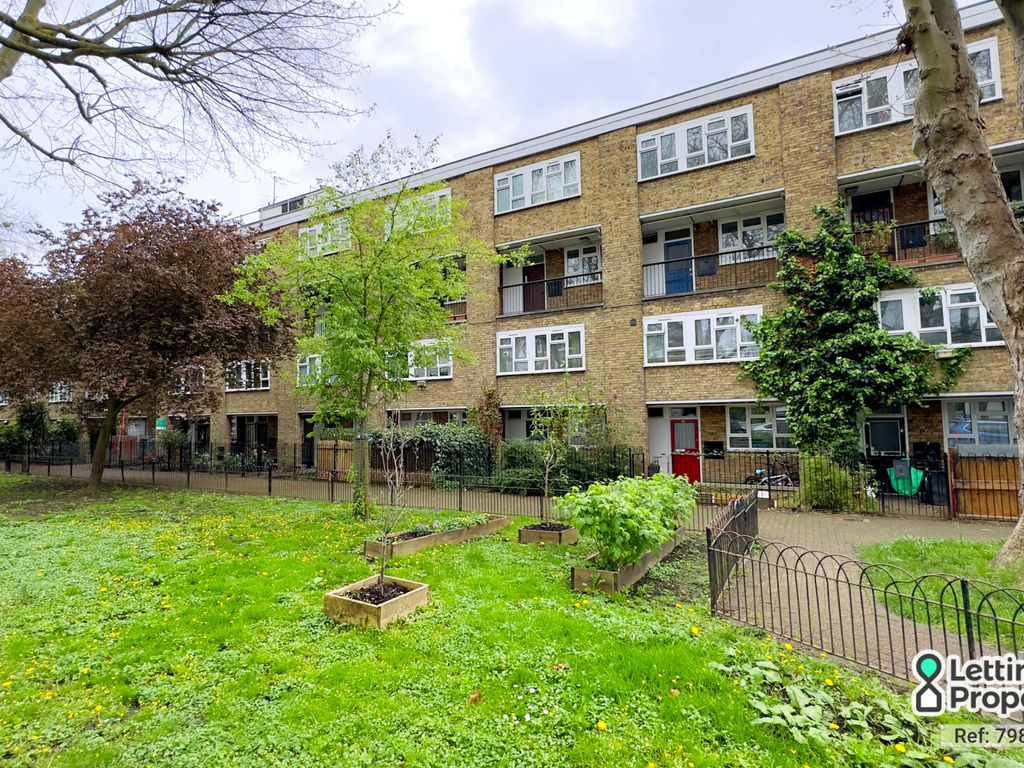 3 bed flat to rent in Highbury Estate, Highbury Estate, London, Greater