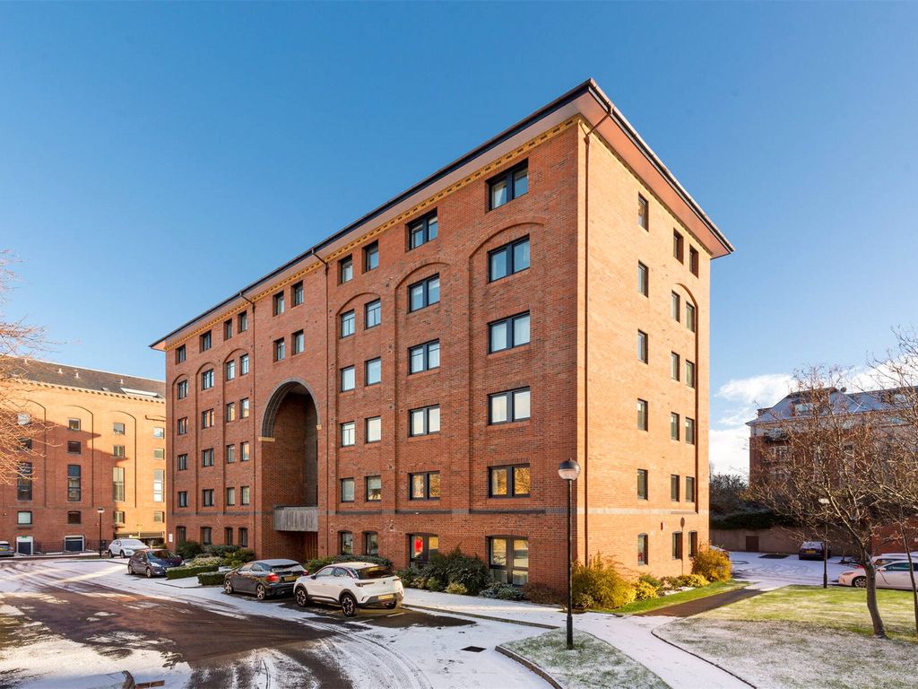 2 bed flat for sale in 167/25, Slateford Road, Slateford, Edinburgh