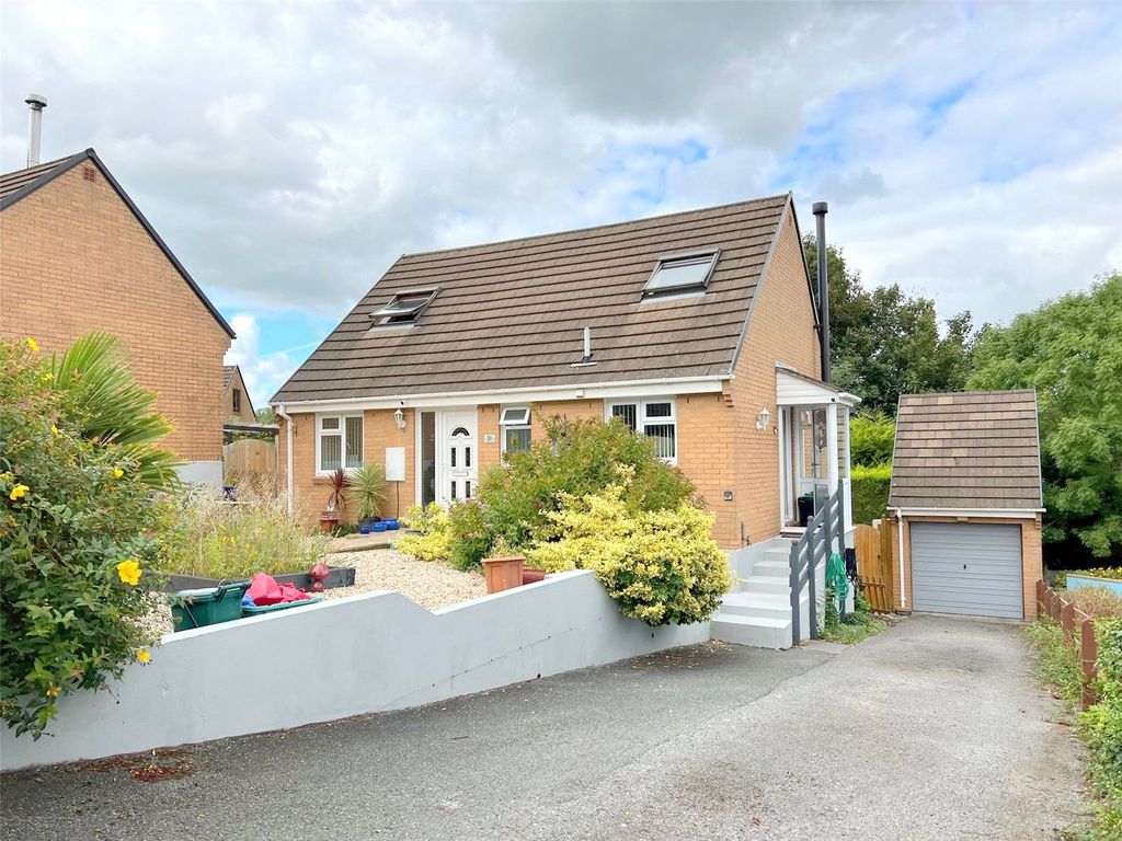 3 bed bungalow for sale in Castle High, Haverfordwest SA61 Zoopla