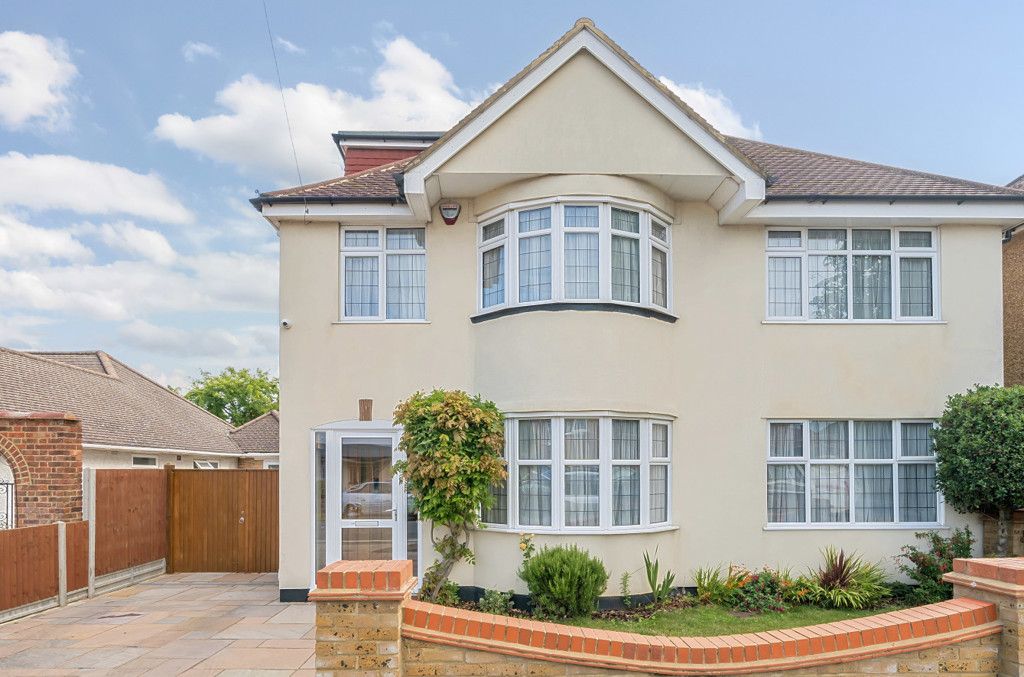 5 bed detached house for sale in Hardy Avenue, Ruislip, Middlesex HA4