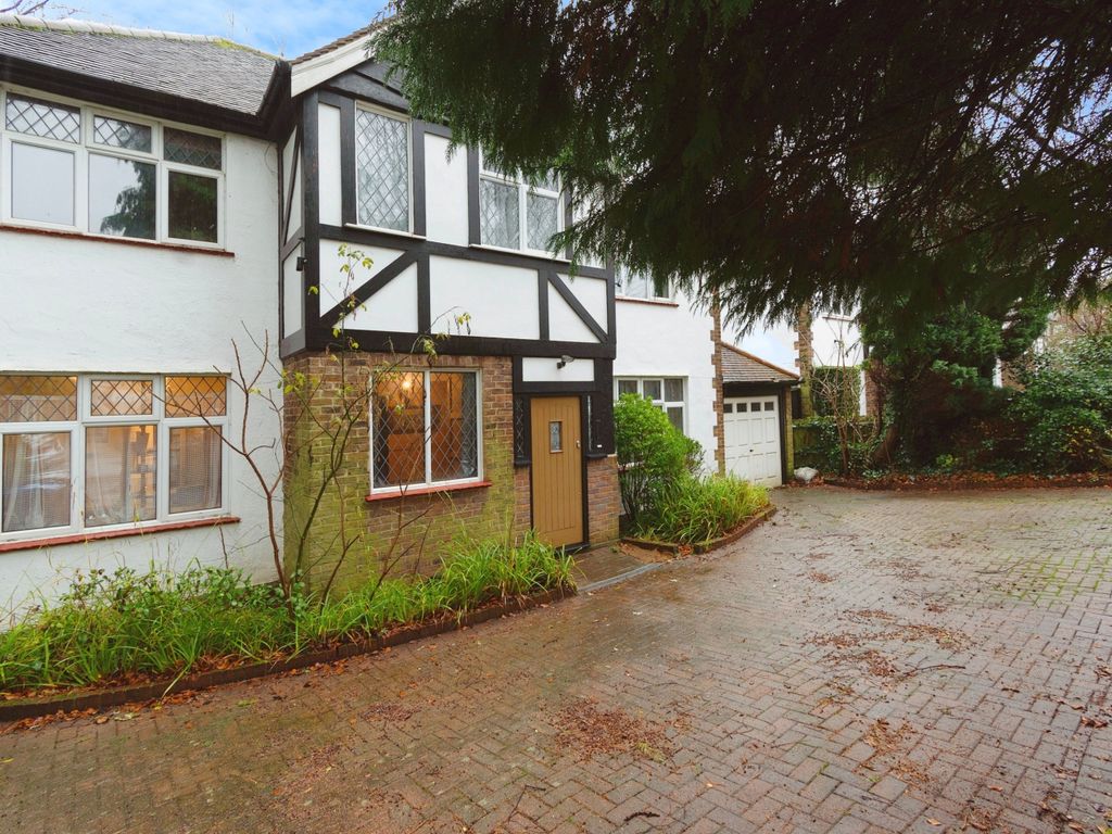 4 bed detached house for sale in Purley Bury Avenue, Purley CR8, £