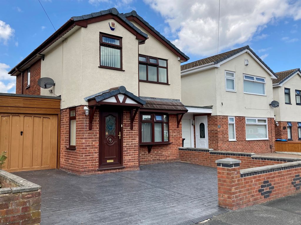 3 bed detached house for sale in Nantwich Road, Great Sutton, Ellesmere