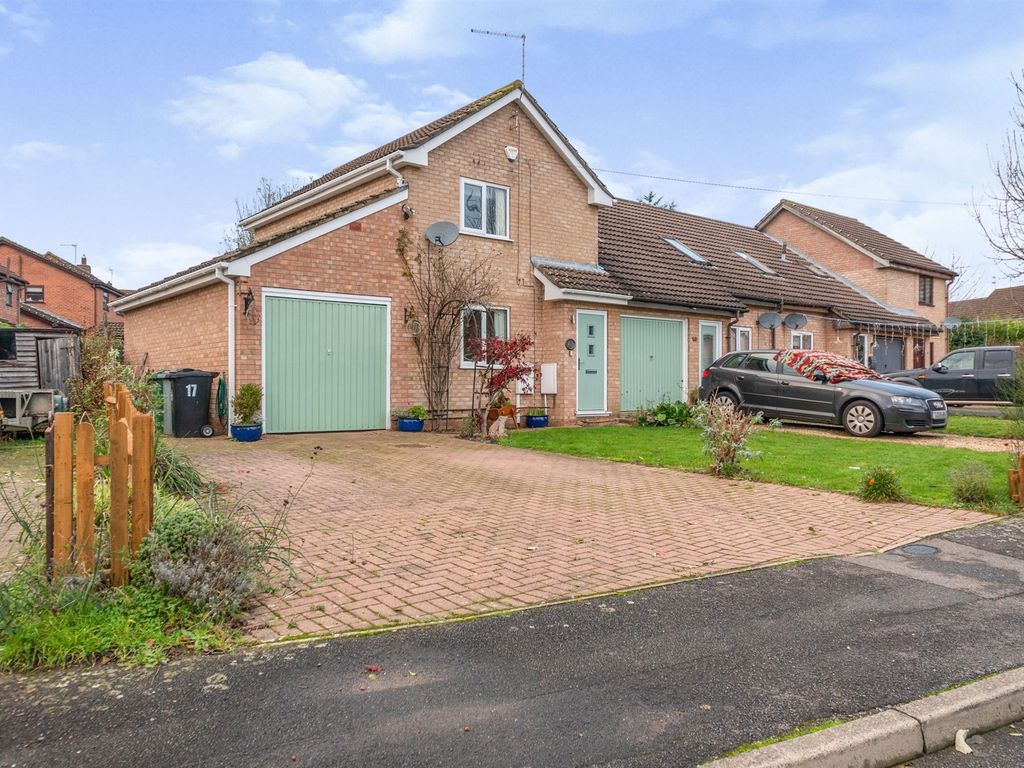 2 bed end terrace house for sale in Bramblewood Close, Gonerby Hill