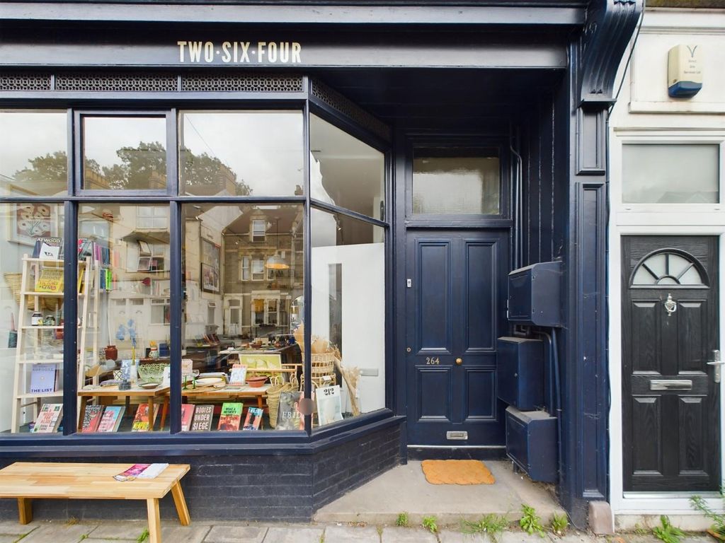 1 bed flat for sale in Church Road, St. Bristol BS5, £200,000