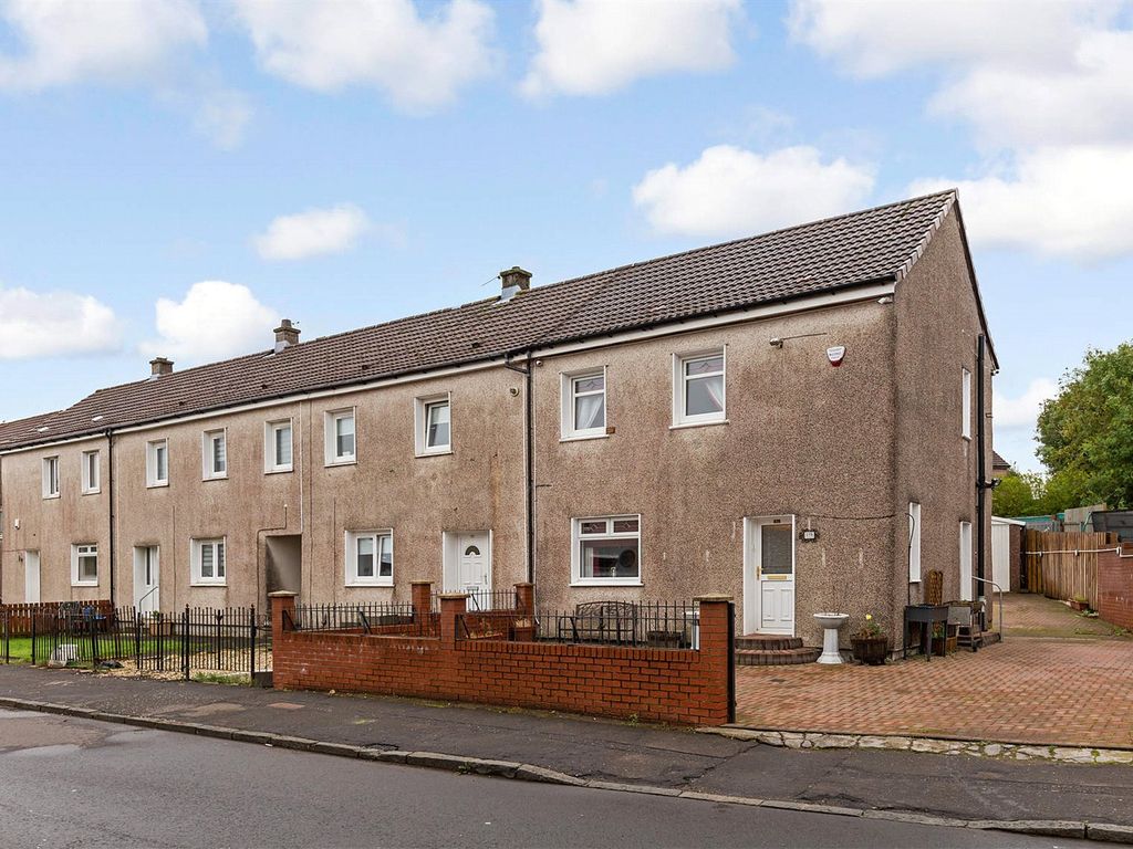 2 bed end terrace house for sale in Glen Avenue, Larkhall, South