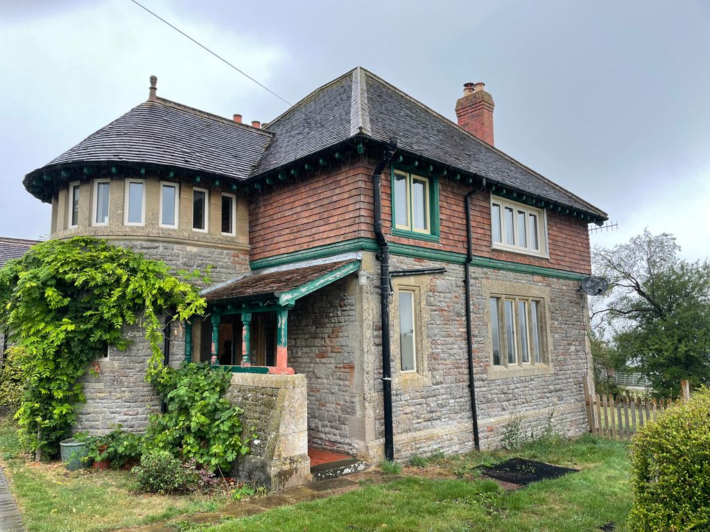 3 bed detached house to rent in Bourne Lane, Bristol BS40, £1,750 pcm Zoopla