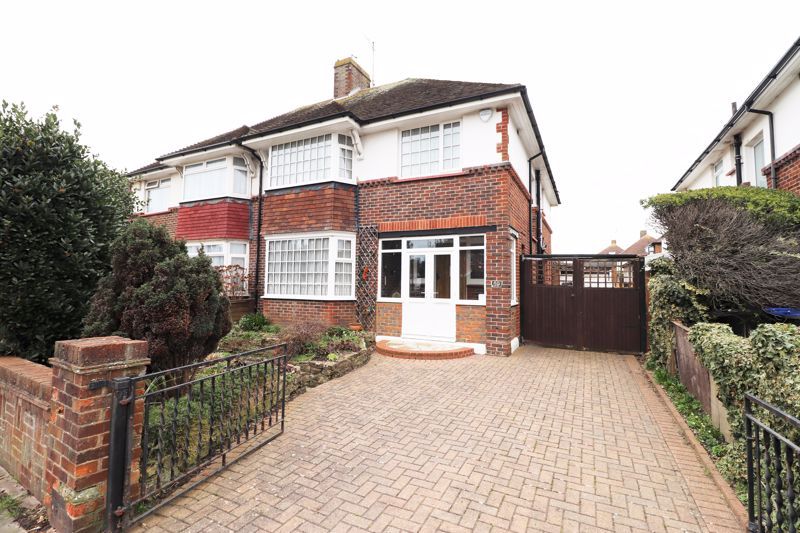 4 bed semidetached house for sale in V Avenue, GoringBySea