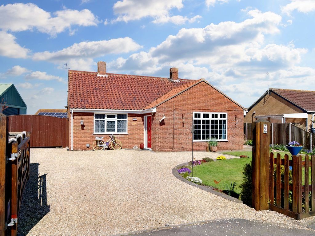 4 bed detached bungalow for sale in Mill Lane, Hogsthorpe, Skegness