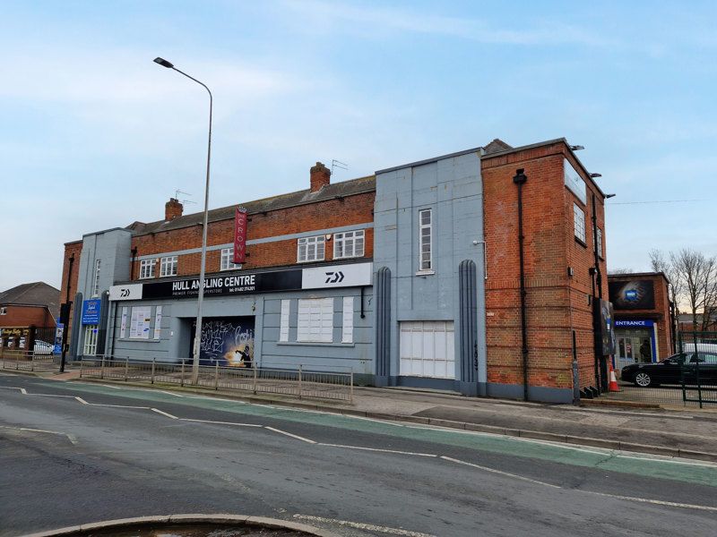 Leisure/hospitality to let in The Crown Inn, Holderness Road, Hull