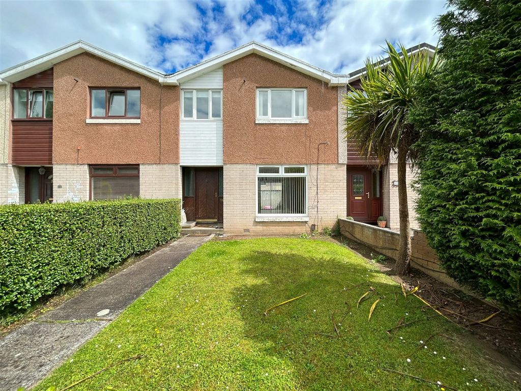 3 bed terraced house for sale in Ravenswood Drive, Glenrothes KY6 Zoopla
