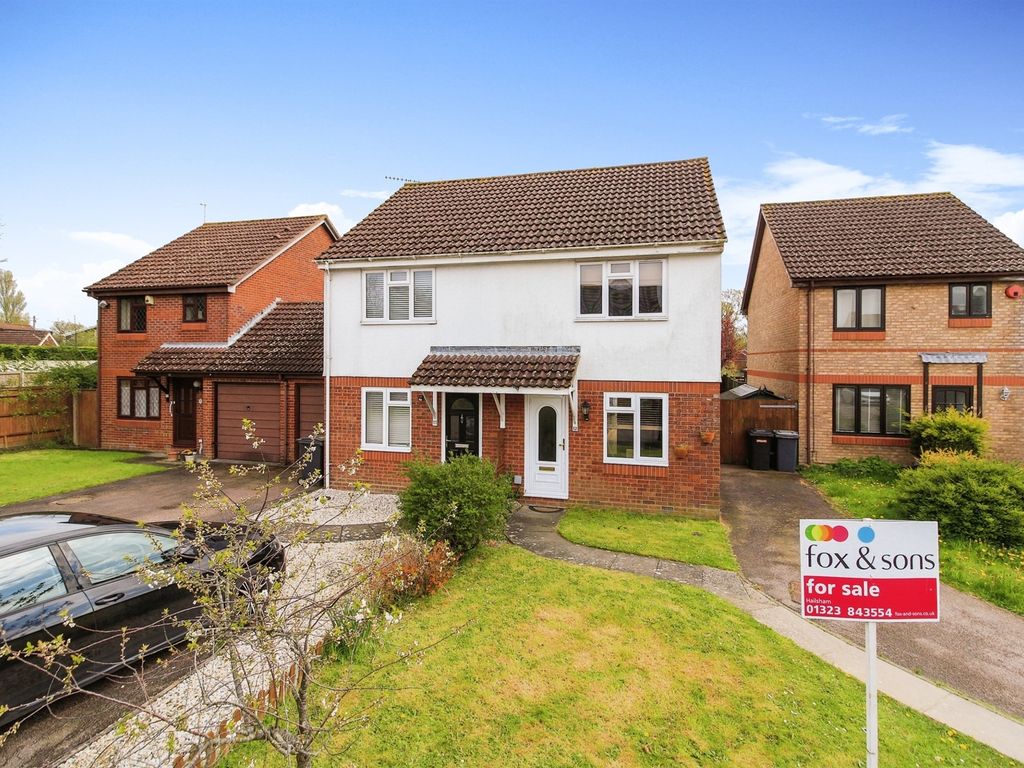 2 bed semidetached house for sale in Turnberry Drive, Hailsham BN27
