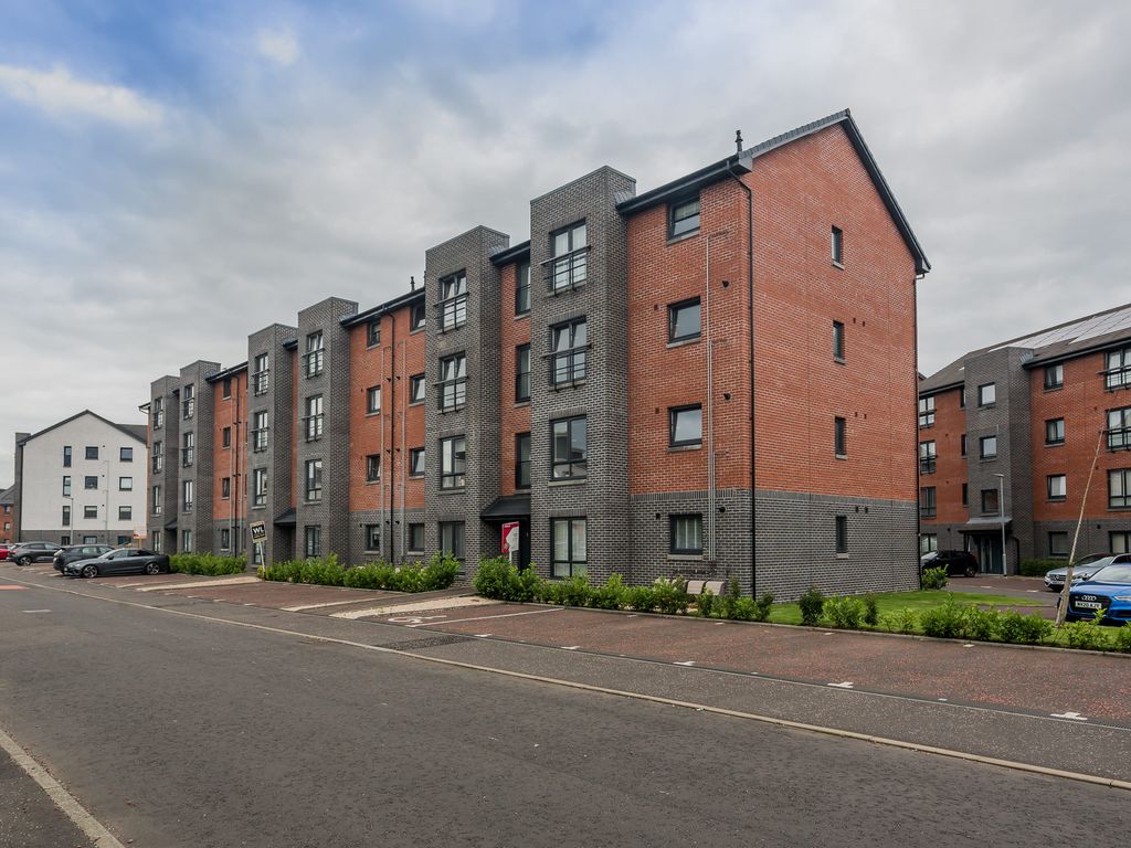 2 bed flat for sale in Flat 2/2, 5, Lapwing Drive, Renfrew PA4, £