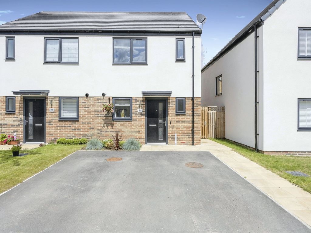 2 bed semidetached house for sale in Lake View, Lakeside, Doncaster