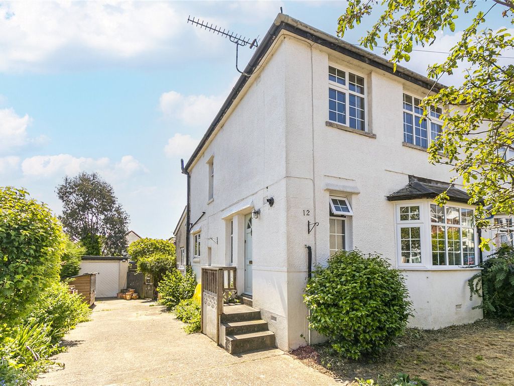 3 bed semidetached house for sale in Mansfield Close, Parkstone, Poole