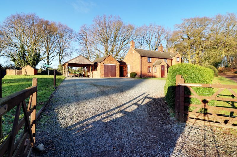 4 bed detached house for sale in Sandy Lane, Market Drayton, Shropshire