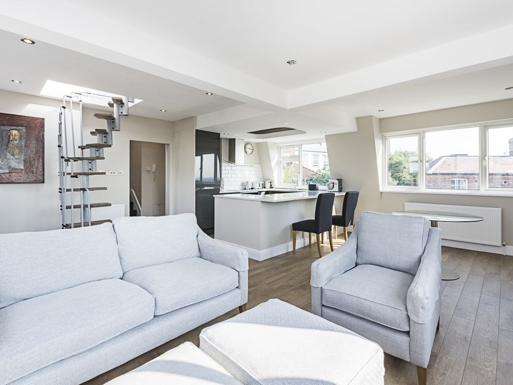 2 bed flat to rent in Holly Hill, London NW3 Zoopla